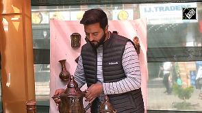 J&K s Handloom & Handicraft Dept organized To Your Artisan Drive for promoting arts & crafts