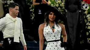 Priyanka Chopra-Nick Jonas STUN at Met Gala