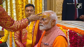 PM Modi performs 'Rudra abhishek' at Somnath Temple