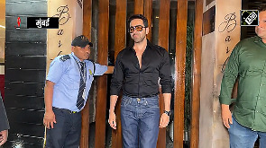 Ayushmann Khurrana spotted at Bastian Restaurant 