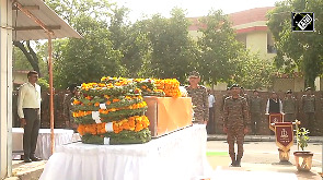 Gun salute for braveheart Sepoy Sandip P who lost his life in Kishtwar encounter