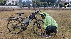 'Bicycle Man of India' spreads awareness about agri techniques to farmers