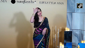 Zareen Khan Looks Stunning in Traditional Saree at Diwali Bash