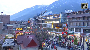 Manali jam-packed for New Year celebrations