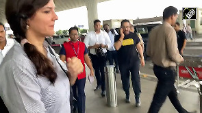 Aamir Khan spotted with rumoured girlfriend Gauri Spratt at Airport