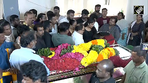 Emotional Farewell to Actor Robo Shankar at his Valasaravakkam Residence