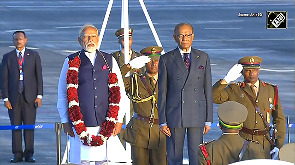 PM Modi lands in Mauritius, receives grand ceremonial welcome