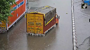 Heavy rain, thunderstorm wreak havoc in Delhi