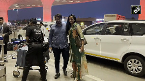 Newly-married PV Sindhu spotted with husband at Mumbai Airport