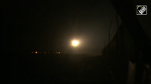 In a first, IAF fighter jets land at night on Ganga Expressway