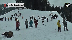 Heavy snowfall in Doda, tourists seen enjoying the weather