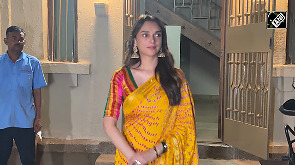 Aditi Rao Hydari's Stunning Yellow Sari Look for Diwali