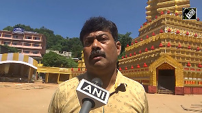 Guwahati's Durga Pandal Transforms with Bangkok Buddhist Temple Inspiration
