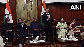 Ravi Shankar Prasad led delegation interacts with media in London