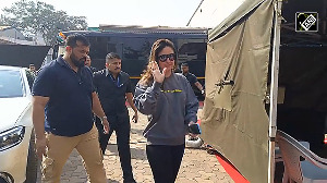 Kareena Kapoor returns to work for the first time post Saif's brutal stabbing incident