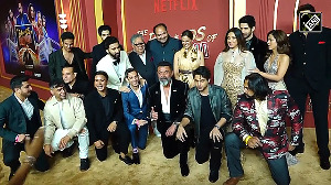 SRK, Top Celebs Attend 'The Ba ds of Bollywood' Premiere