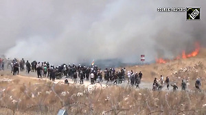 Israeli Druze breach Syria border at Golan heights; IDF strikes hard to shield them from govt forces