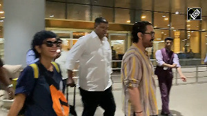 Aamir Khan and ex-wife Kiran Rao arrive all laughs at Mumbai Airport