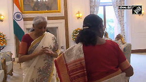 Watch: Sitharaman's 'dahi-cheeni' moment with President before Budget