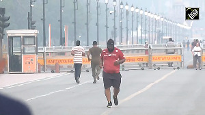 Scorching heat wreaks havoc in Delhi, people are doing morning walk to avoid the heat