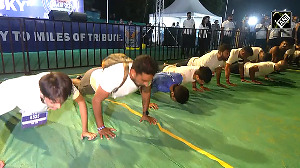 More than 800 people participated Wing Commander BS Rathore on Sekhon IAF Marathon in Gandhinagar