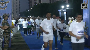 More than 800 people participated Wing Commander BS Rathore on Sekhon IAF Marathon in Gandhinagar