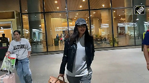 Priyanka Chopra Lands in Mumbai With Ultimate Swag