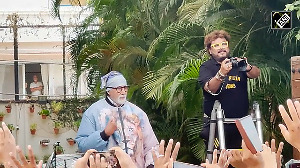 Jalsa moments: Big B's kind gesture 