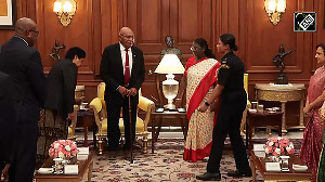 President Murmu meets Fijian PM Sitiveni Rabuka at Rashtrapati Bhavan