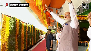 PM Modi flags off the Bikaner-Mumbai train