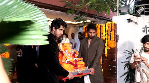 Sonu Sood bids eco-friendly farewell to Lord Ganesha