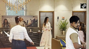 Divya Khosla Kumar looks stunning!