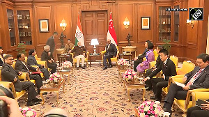 PM Modi meets with the President of Singapore Tharman Shanmugaratnam