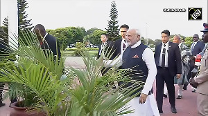 PM Modi, President of Ghana John Mahama hold bilateral meeting in Accra