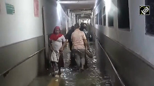 Delhi rains turn deadly: Safdarjung Hospital flooded