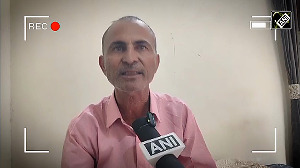 'Spy' Jyoti Malhotra's father makes U-turn