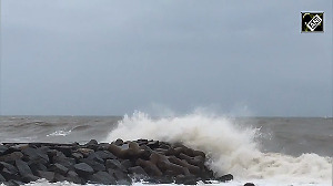 IMD Issue red alert for coastal Karnataka