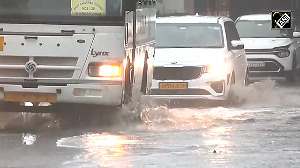 Heavy rain in many parts of Delhi