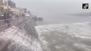 Heavy rain lashes several parts of Dwarka