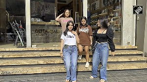 Uorfi Javed spotted with family in Bandra 