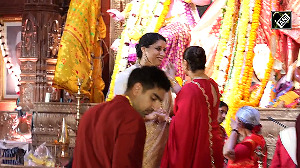 Star-Studded Durga Puja! Kajol, Rani, Jaya Bachchan Celebrate in Style