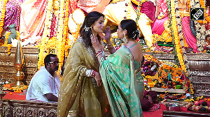Alia Bhatt, Rani Mukerji's Heartwarming Moments at Durga Pandal