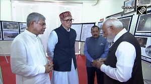PM Modi Interacts with USBRL project team, CM Omar, Rly Min Ashwini Vaishnav accompanies