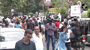 Kolkata rape case: Students hold massive protest in front of Calcutta Law college