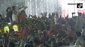 Massive Crowd Greets PM Modi on 75th B'day Roadshow in MP