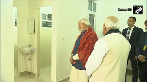 PM inspects newly constructed flats for dwellers in Delhi