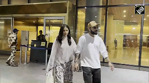 Anushka-Virat back in Mumbai after visiting Premanand Maharaj in Vrindavan