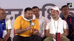 Tejashwi Yadav advises elder brother Chirag Paswan to marry, Rahul quips applies to me too