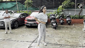 Neha Bhasin Turns Heads in Sporty Look on Mumbai Streets