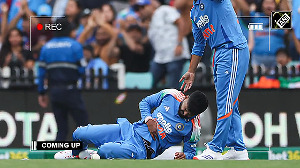 Shreyas Iyer suffers spleen injury during Sydney ODI